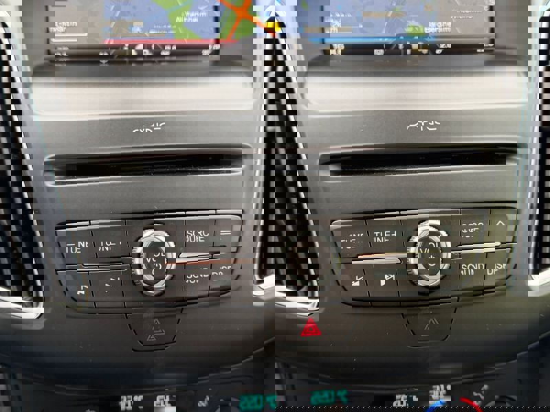 Image Ford FOCUS BERLINE 1.5 EcoBoost 150 Titanium BVA6 GPS Caméra Bluetooth Sièges chauffants Régul Clim auto Gtie 1 an 